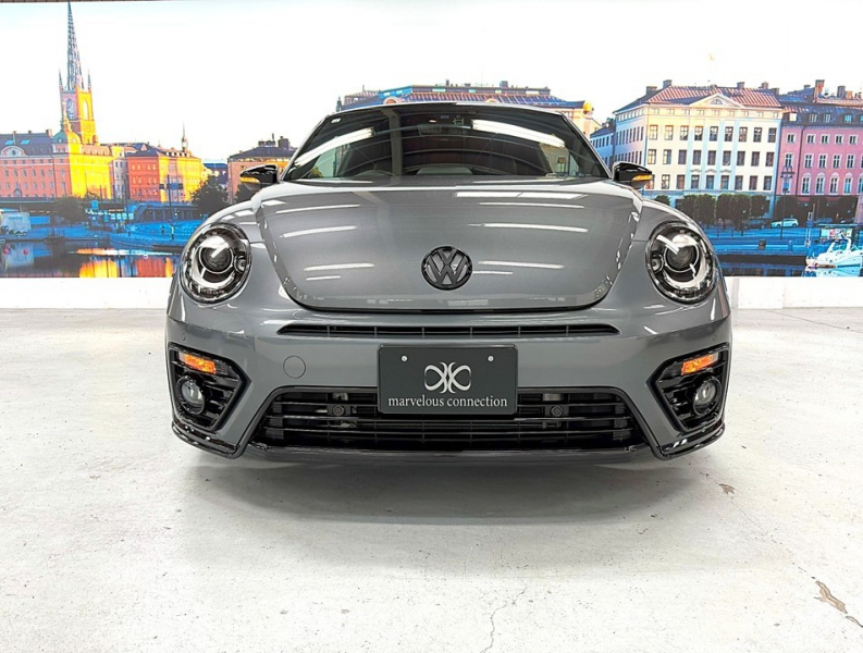 フォルクスワーゲン ザ・ビートル 2.0Rライン マイスター　黒革/エアサス/シートヒーター/禁煙 中古車