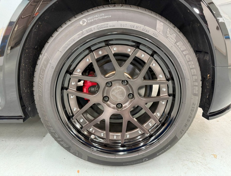 フォルクスワーゲン ザ・ビートル 2.0Rライン マイスター　黒革/エアサス/シートヒーター/禁煙 中古車