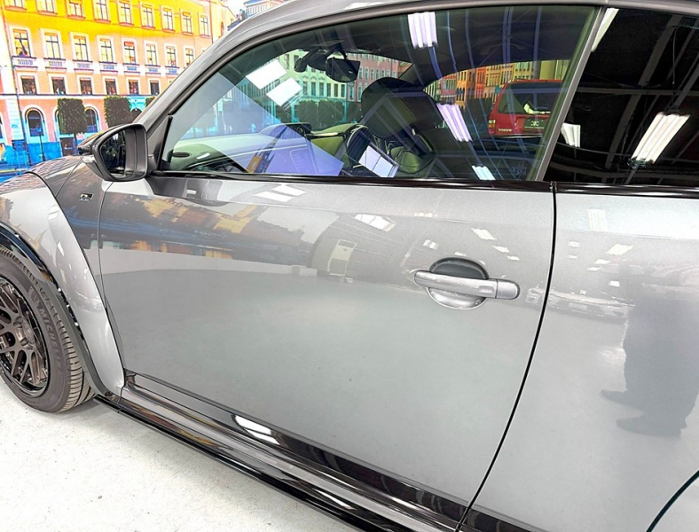 フォルクスワーゲン ザ・ビートル 2.0Rライン マイスター　黒革/エアサス/シートヒーター/禁煙 中古車