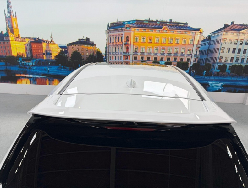 レクサス(US) その他 UX 　250h Fスポーツ 4WD　TRDエアロ/SR/赤革/禁煙車/HUD 中古車