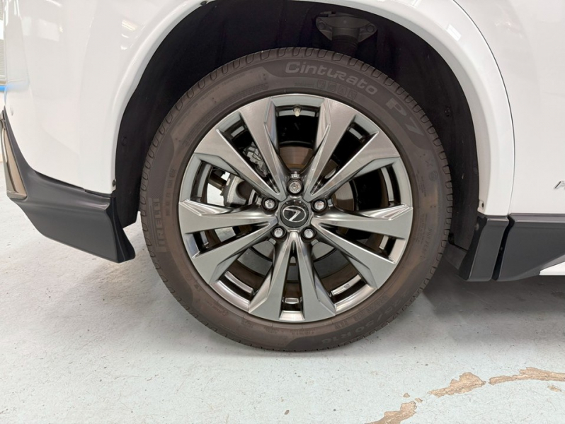 レクサス(US) その他 UX 　250h Fスポーツ 4WD　TRDエアロ/SR/赤革/禁煙車/HUD 中古車