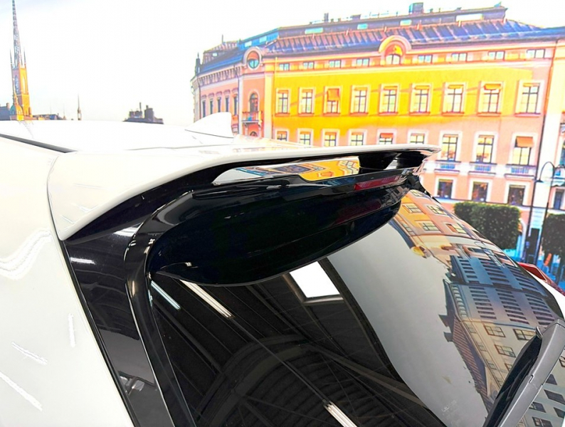 レクサス(US) その他 UX 　250h Fスポーツ 4WD　TRDエアロ/SR/赤革/禁煙車/HUD 中古車