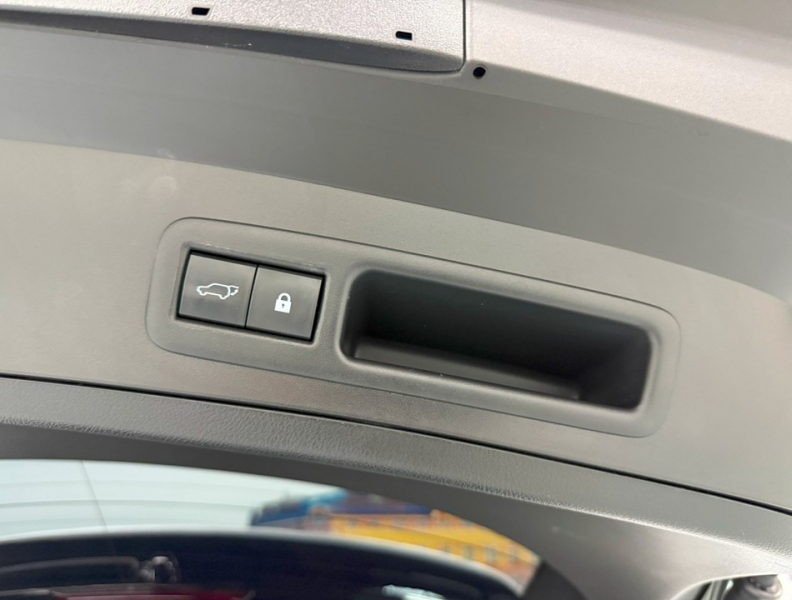 レクサス(US) その他 UX 　250h Fスポーツ 4WD　TRDエアロ/SR/赤革/禁煙車/HUD 中古車