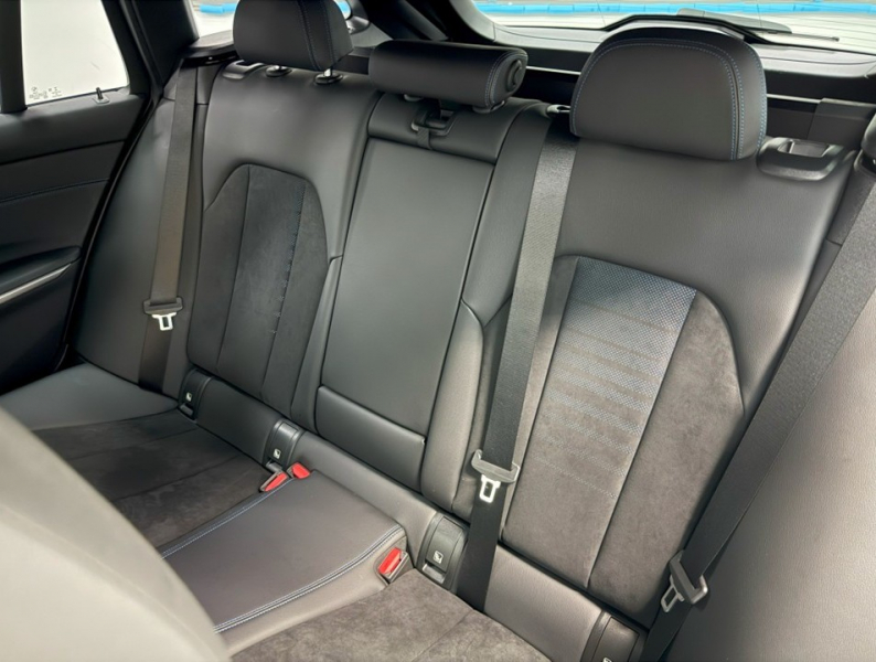 BMW 3シリーズ 320iツーリングMスポーツ　全周囲カメラ/純正18AW/LED/ACC/カープレイ 中古車