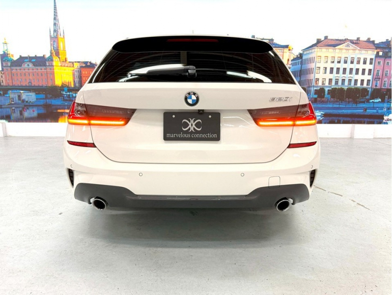 BMW 3シリーズ 320iツーリングMスポーツ　全周囲カメラ/純正18AW/LED/ACC/カープレイ 中古車