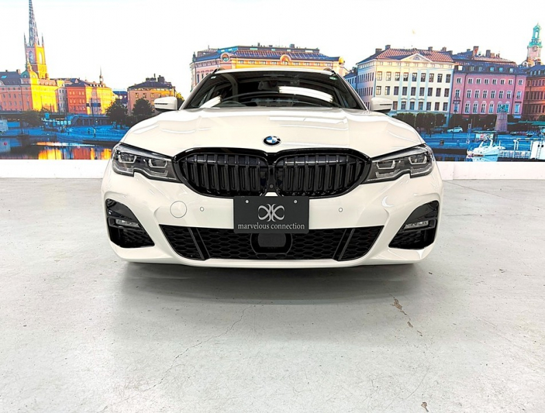 BMW 3シリーズ 320iツーリングMスポーツ　全周囲カメラ/純正18AW/LED/ACC/カープレイ 中古車