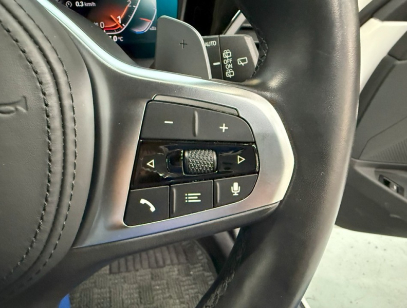 BMW 3シリーズ 320iツーリングMスポーツ　全周囲カメラ/純正18AW/LED/ACC/カープレイ 中古車