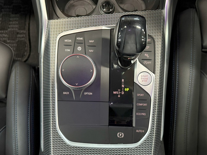 BMW 3シリーズ 320iツーリングMスポーツ　全周囲カメラ/純正18AW/LED/ACC/カープレイ 中古車