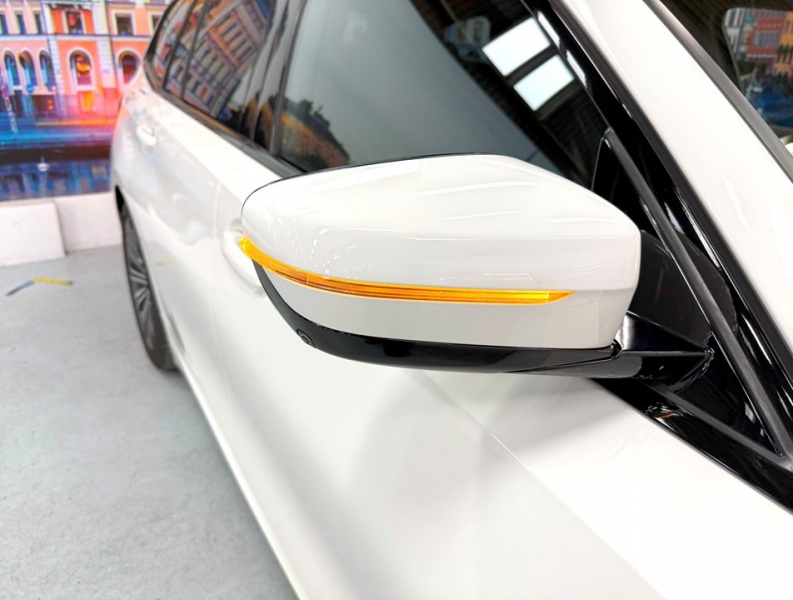 BMW 3シリーズ 320iツーリングMスポーツ　全周囲カメラ/純正18AW/LED/ACC/カープレイ 中古車