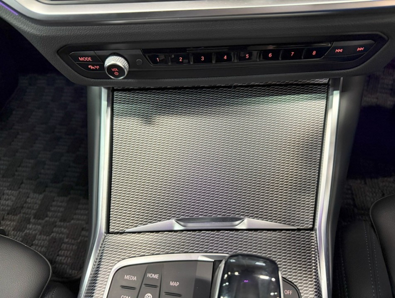 BMW 3シリーズ 320iツーリングMスポーツ　全周囲カメラ/純正18AW/LED/ACC/カープレイ 中古車