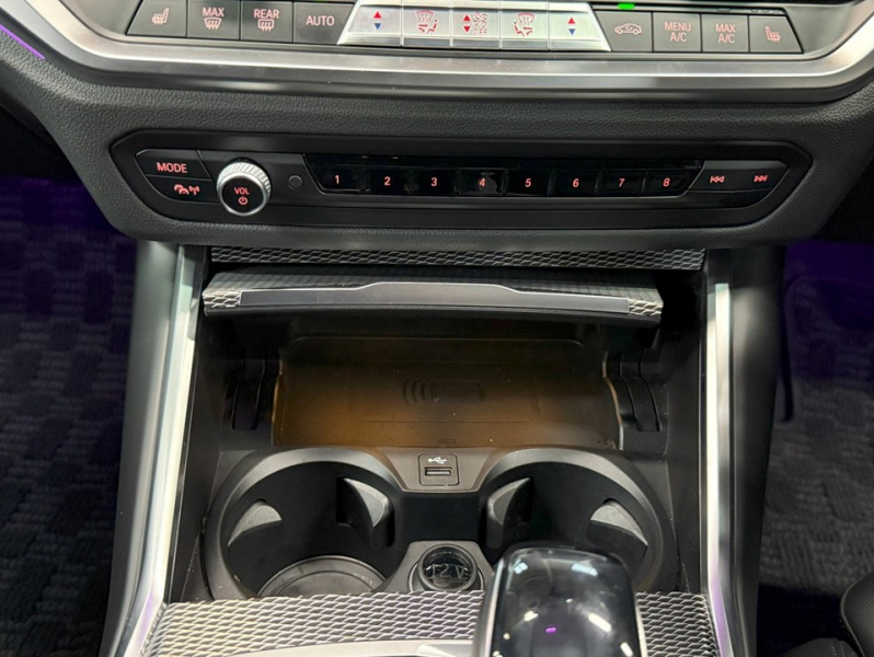 BMW 3シリーズ 320iツーリングMスポーツ　全周囲カメラ/純正18AW/LED/ACC/カープレイ 中古車