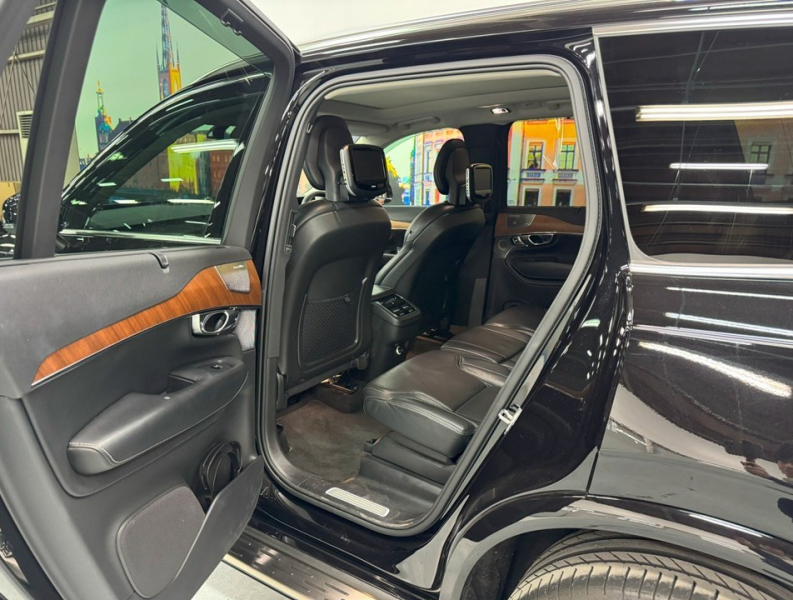 ボルボ XC90 T6 AWD インスクリプション 4WD 運転支援/SR/黒革/ACC/HUD/エアサス/禁煙車 中古車