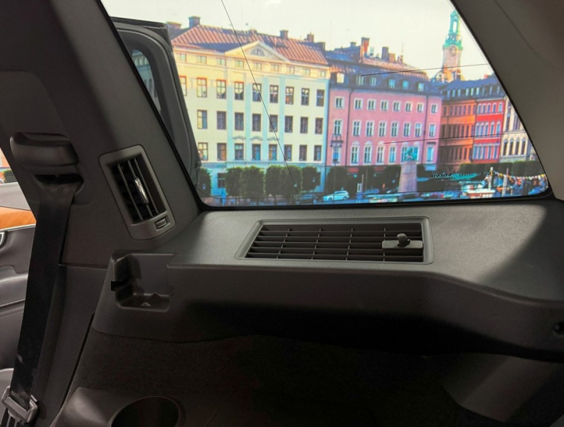 ボルボ XC90 T6 AWD インスクリプション 4WD 運転支援/SR/黒革/ACC/HUD/エアサス/禁煙車 中古車