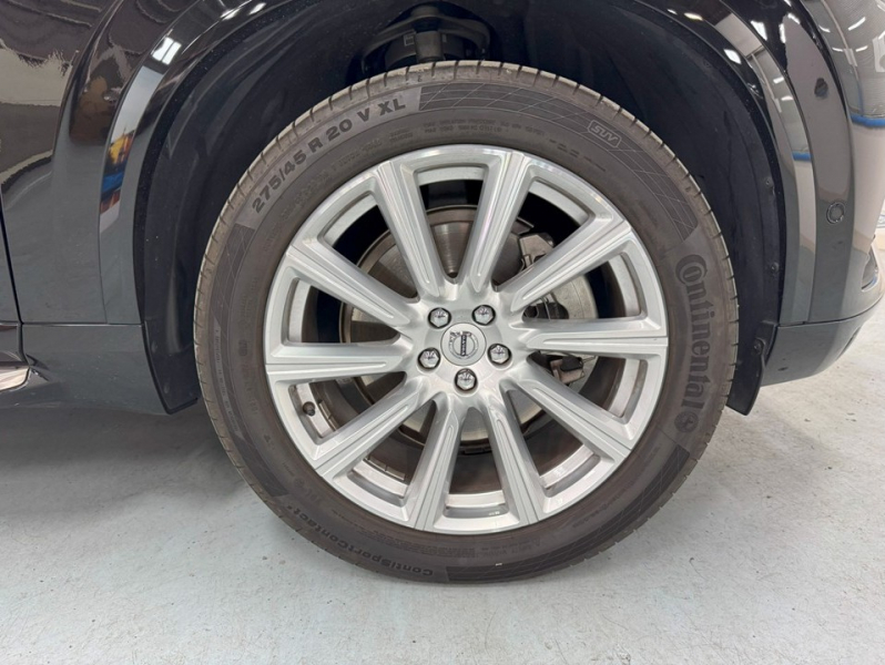 ボルボ XC90 T6 AWD インスクリプション 4WD 運転支援/SR/黒革/ACC/HUD/エアサス/禁煙車 中古車