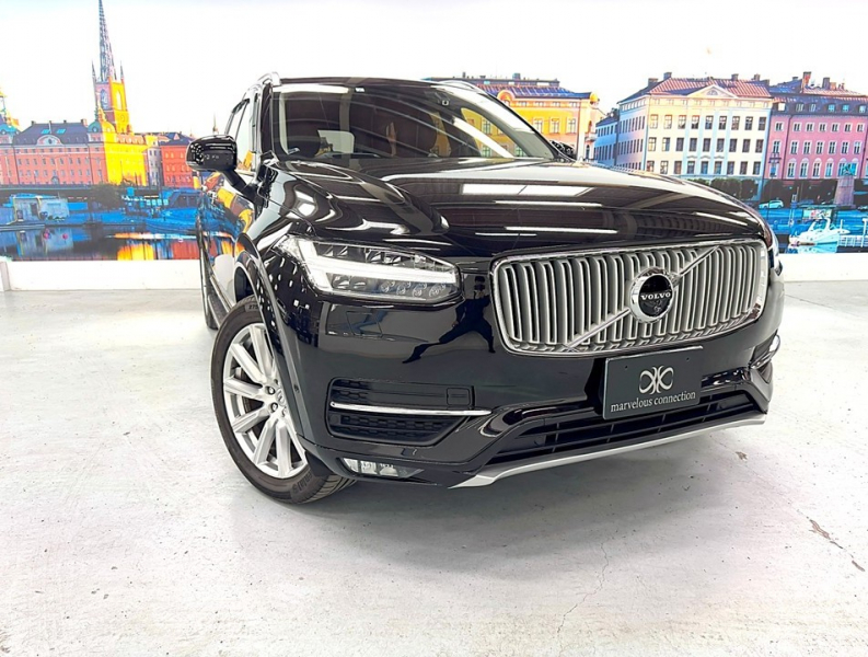ボルボ XC90 T6 AWD インスクリプション 4WD 運転支援/SR/黒革/ACC/HUD/エアサス/禁煙車 中古車