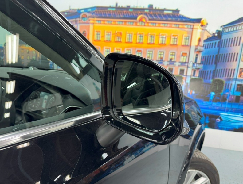 ボルボ XC90 T6 AWD インスクリプション 4WD 運転支援/SR/黒革/ACC/HUD/エアサス/禁煙車 中古車