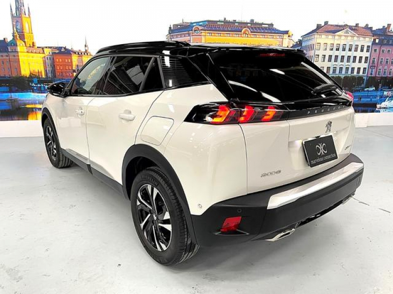 プジョー 2008 GTライン　LED/半革/ACC/禁煙車/リアカメラ/ETC/ 中古車