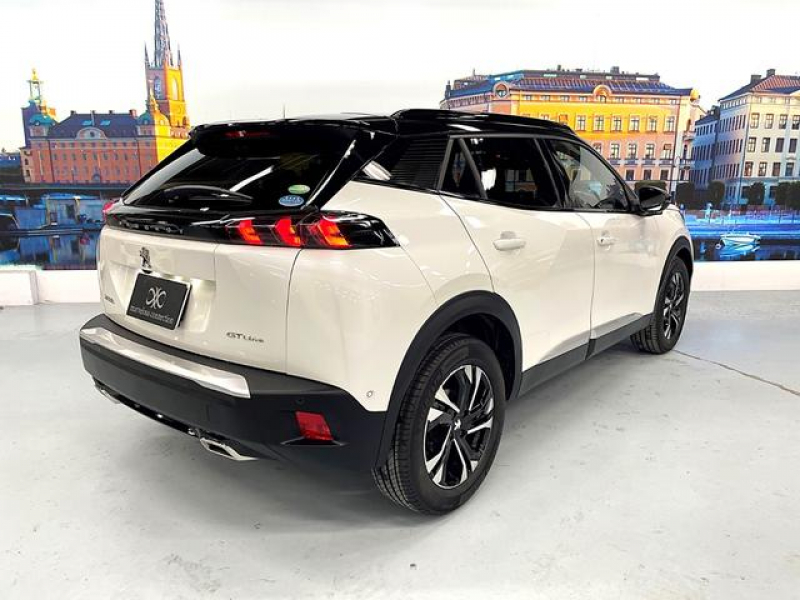 プジョー 2008 GTライン　LED/半革/ACC/禁煙車/リアカメラ/ETC/ 中古車