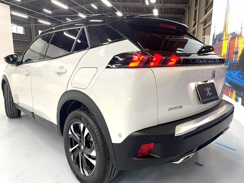 プジョー 2008 GTライン　LED/半革/ACC/禁煙車/リアカメラ/ETC/ 中古車