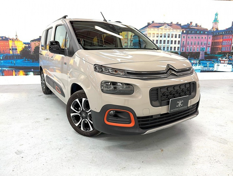 シトロエン ベルランゴ シャインXTRパック　ディーゼルターボ/禁煙車/ACC/衝突軽減/AW 中古車