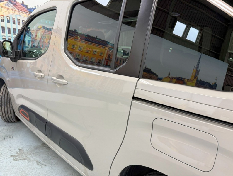 シトロエン ベルランゴ シャインXTRパック　ディーゼルターボ/禁煙車/ACC/衝突軽減/AW 中古車