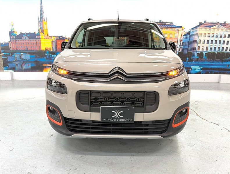 シトロエン ベルランゴ シャインXTRパック　ディーゼルターボ/禁煙車/ACC/衝突軽減/AW 中古車