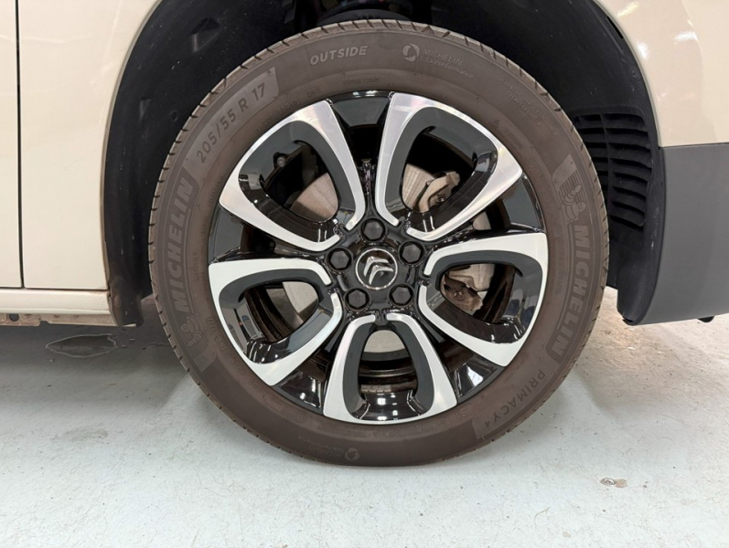 シトロエン ベルランゴ シャインXTRパック　ディーゼルターボ/禁煙車/ACC/衝突軽減/AW 中古車