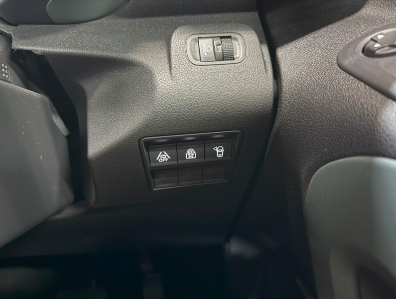 シトロエン ベルランゴ シャインXTRパック　ディーゼルターボ/禁煙車/ACC/衝突軽減/AW 中古車