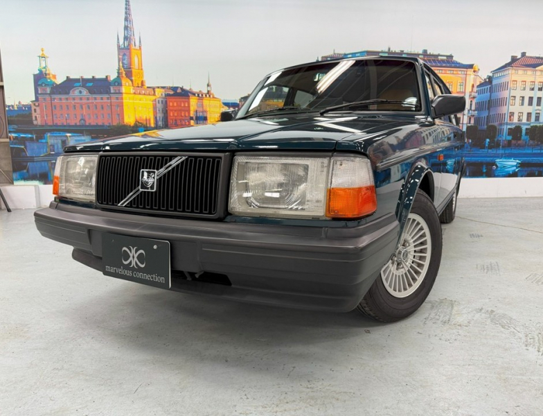 ボルボ 240 240エステート クラシック コロナAW/ルーフレール/禁煙/JBLスピーカー 中古車