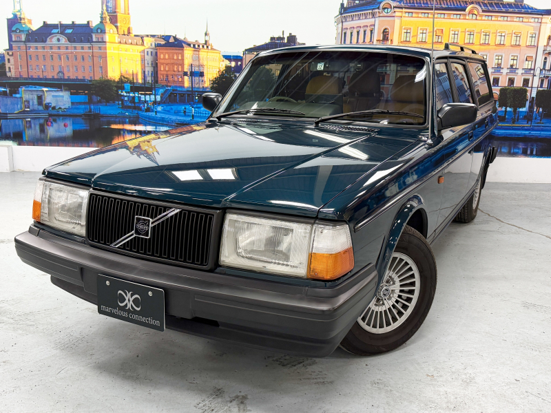 ボルボ 240 240エステート クラシック　コロナAW/ルーフレール/禁煙/JBLスピーカー 中古車