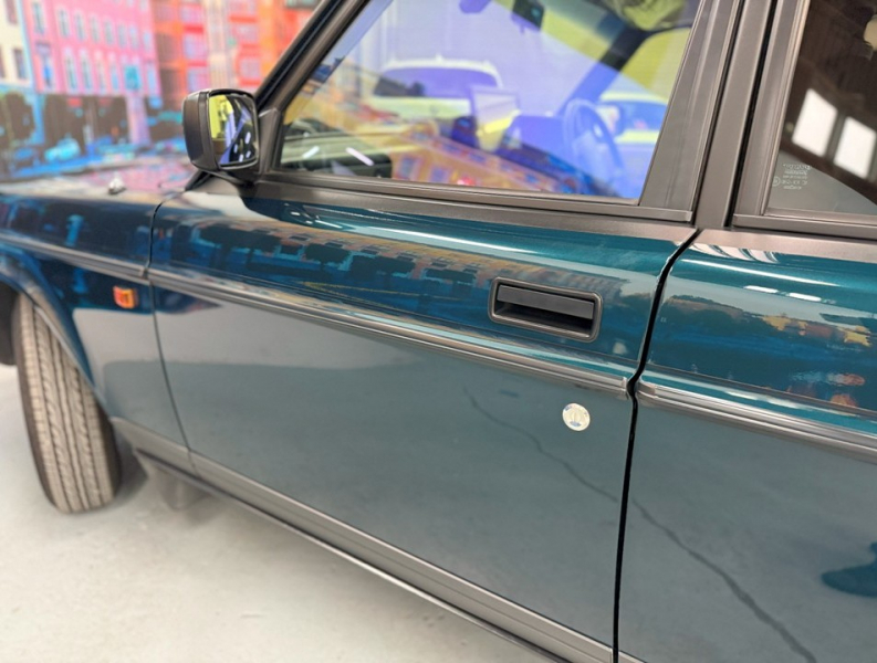 ボルボ 240 240エステート クラシック コロナAW/ルーフレール/禁煙/JBLスピーカー 中古車
