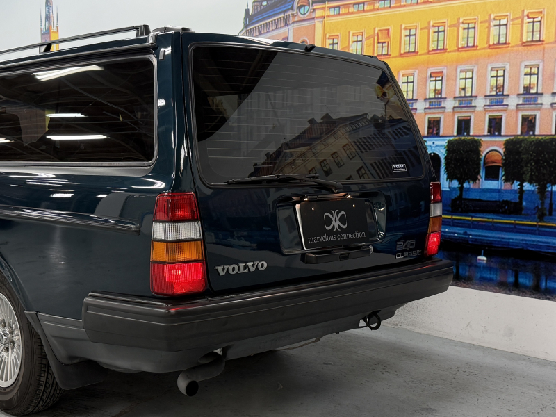 ボルボ 240 240エステート クラシック　コロナAW/ルーフレール/禁煙/JBLスピーカー 中古車