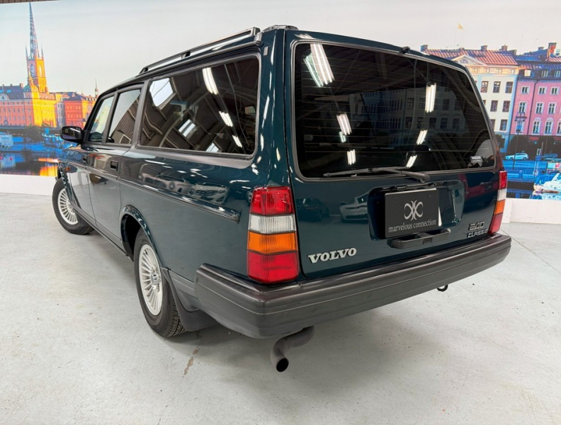 ボルボ 240 240エステート クラシック コロナAW/ルーフレール/禁煙/JBLスピーカー 中古車