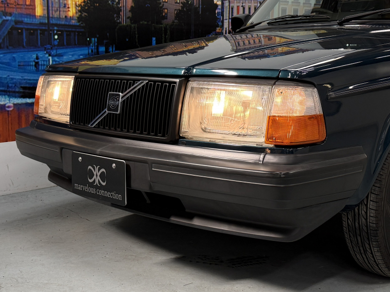 ボルボ 240 240エステート クラシック　コロナAW/ルーフレール/禁煙/JBLスピーカー 中古車