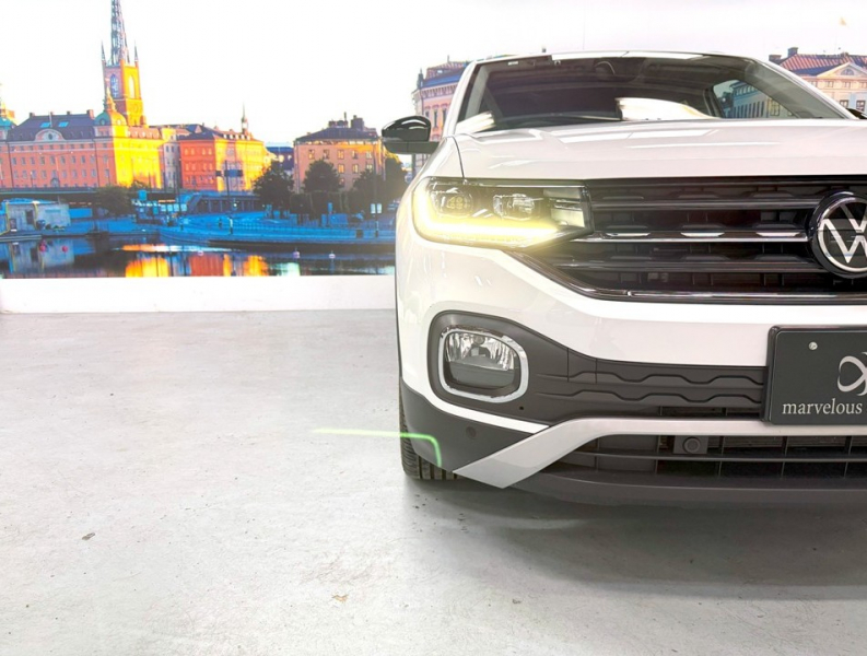 フォルクスワーゲン T-Cross TSIアクティブ　ルーフレール/禁煙/AW/ACC/シートヒーター 中古車