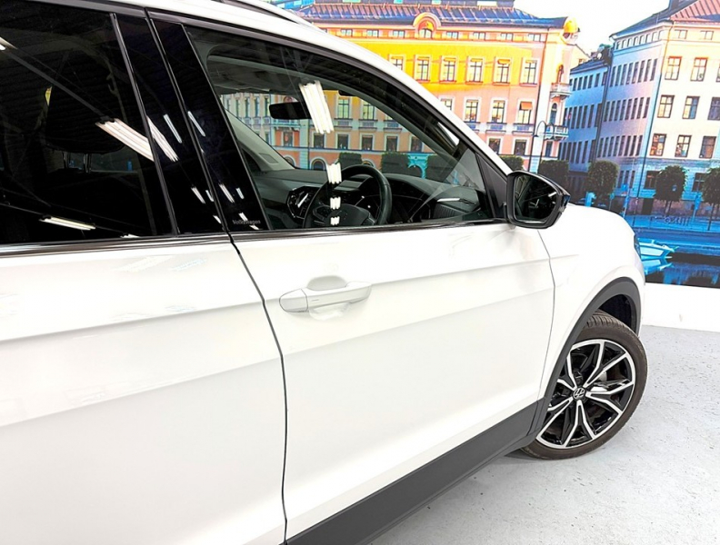 フォルクスワーゲン T-Cross TSIアクティブ　ルーフレール/禁煙/AW/ACC/シートヒーター 中古車