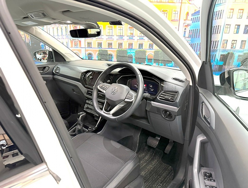 フォルクスワーゲン T-Cross TSIアクティブ　ルーフレール/禁煙/AW/ACC/シートヒーター 中古車