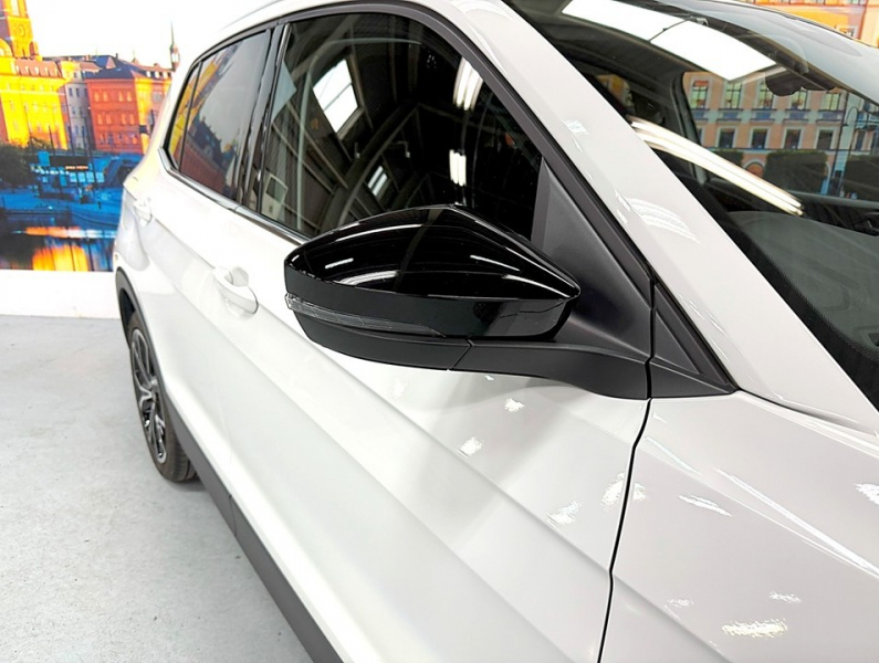 フォルクスワーゲン T-Cross TSIアクティブ　ルーフレール/禁煙/AW/ACC/シートヒーター 中古車