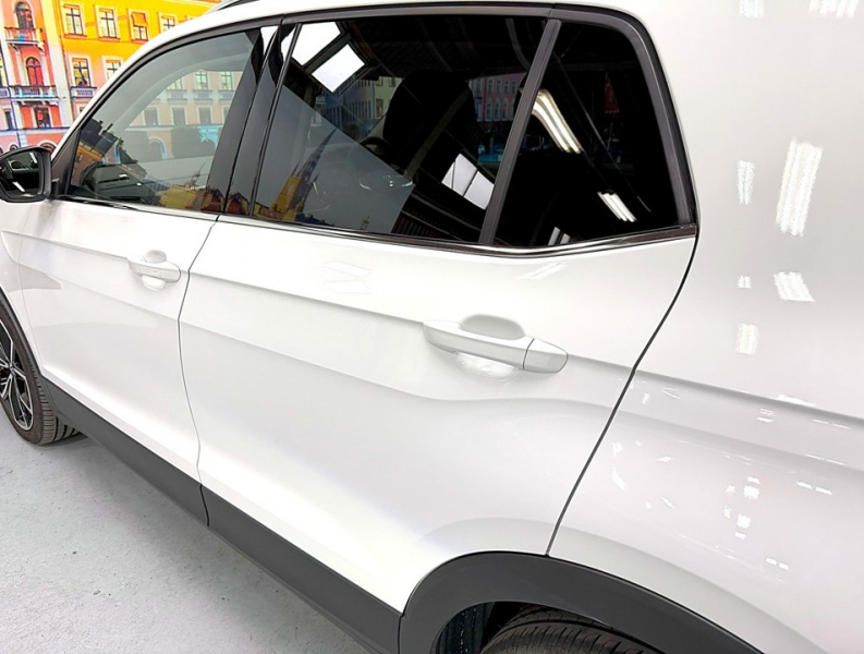 フォルクスワーゲン T-Cross TSIアクティブ　ルーフレール/禁煙/AW/ACC/シートヒーター 中古車