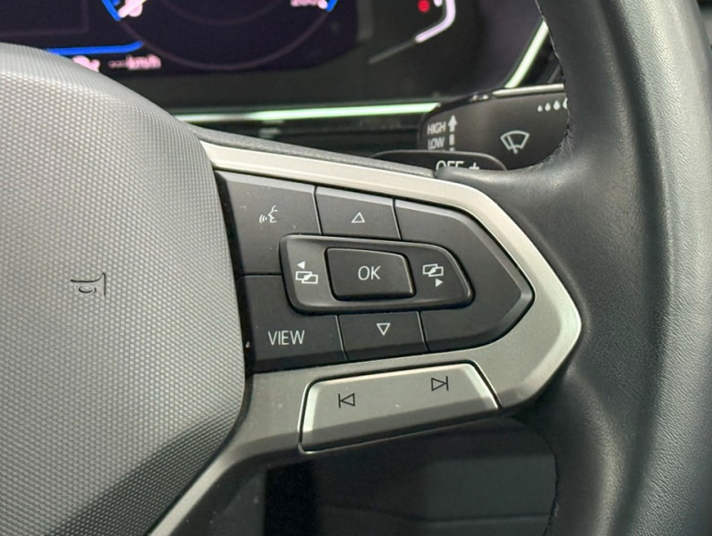 フォルクスワーゲン T-Cross TSIアクティブ　ルーフレール/禁煙/AW/ACC/シートヒーター 中古車