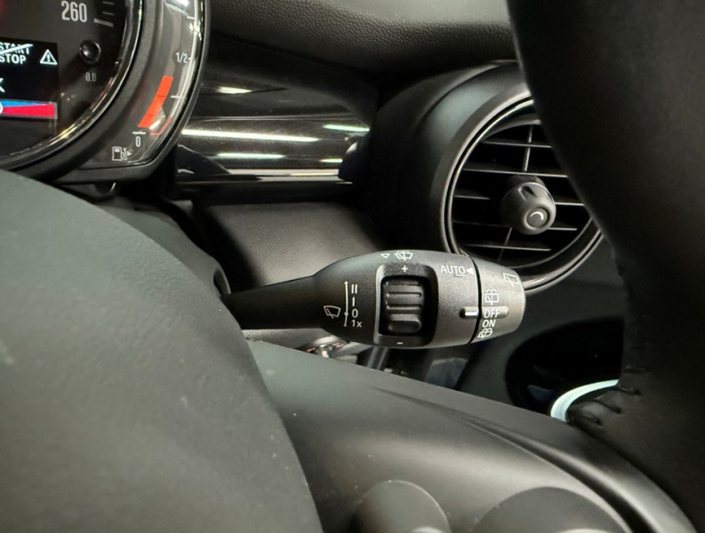 MINI(ミニ) ミニ クーパー5ドアDCT　ピカデリーED/半革 中古車