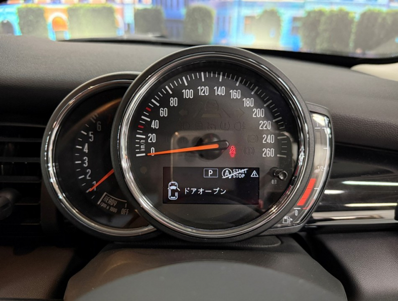 MINI(ミニ) ミニ クーパー5ドアDCT　ピカデリーED/半革 中古車