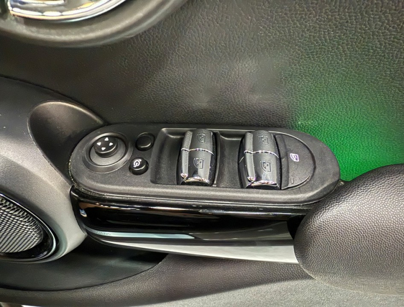 MINI(ミニ) ミニ クーパー5ドアDCT　ピカデリーED/半革 中古車