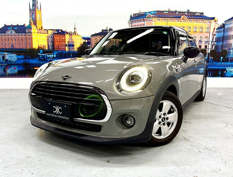 MINI(ミニ) ミニ クーパー5ドアDCT　ピカデリーED/半革 中古車