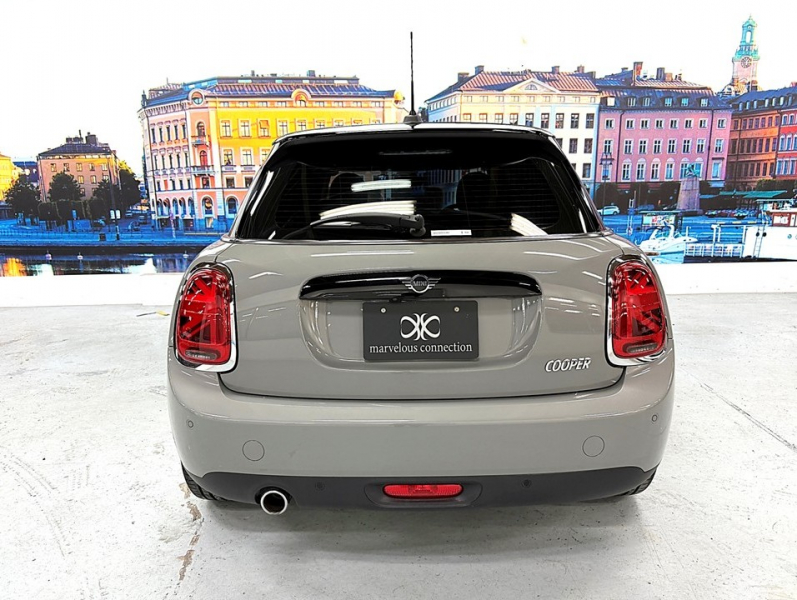 MINI(ミニ) ミニ クーパー5ドアDCT　ピカデリーED/半革 中古車