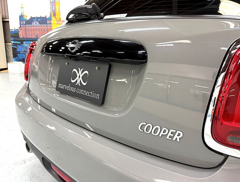 MINI(ミニ) ミニ クーパー5ドアDCT　ピカデリーED/半革 中古車