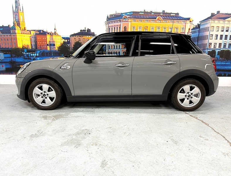 MINI(ミニ) ミニ クーパー5ドアDCT　ピカデリーED/半革 中古車