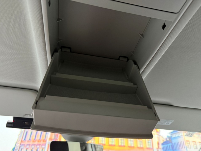 フォルクスワーゲン ゴルフトゥーラン TSIコンフォートライン　LED/ACC/純正ナビ/ETC/バックカメラ/クルコン/ワンオーナー 中古車