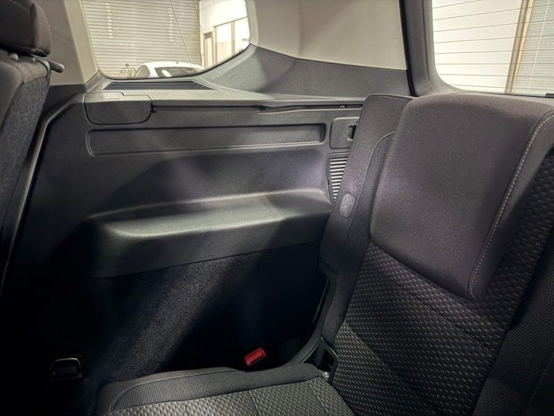 フォルクスワーゲン ゴルフトゥーラン TSIコンフォートライン　LED/ACC/純正ナビ/ETC/バックカメラ/クルコン/ワンオーナー 中古車