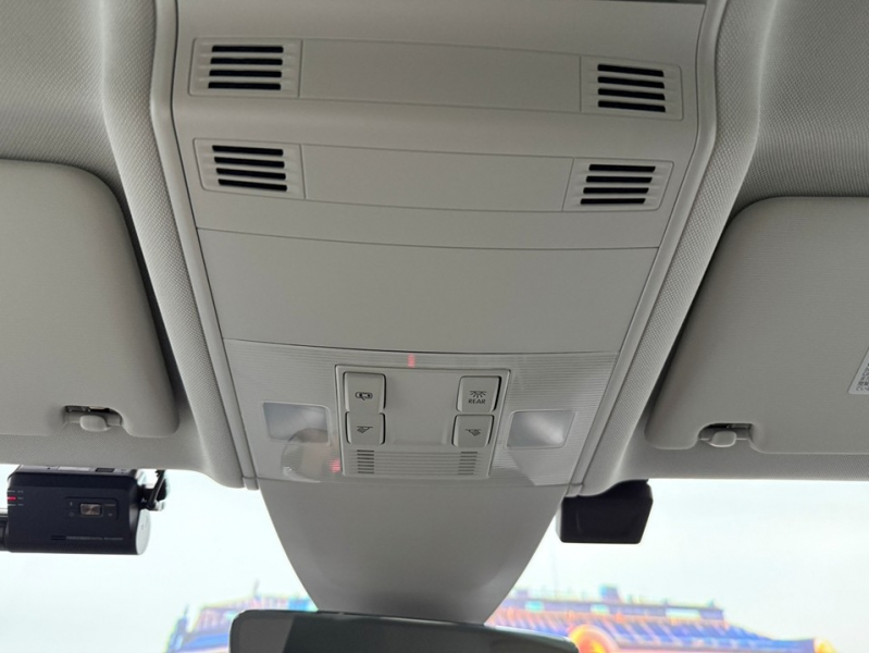 フォルクスワーゲン ゴルフトゥーラン TSIコンフォートライン　LED/ACC/純正ナビ/ETC/バックカメラ/クルコン/ワンオーナー 中古車